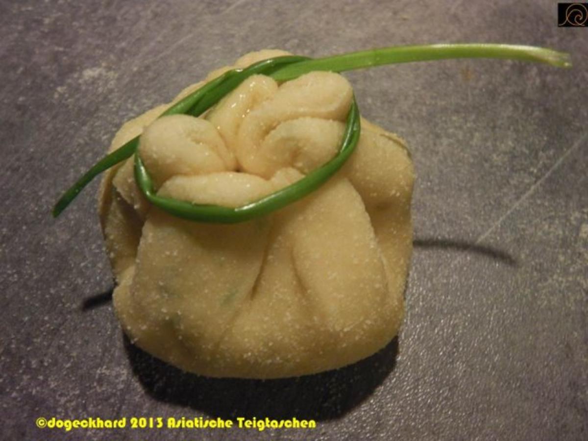 Asiatische Teigtaschen mit Bohnensprossensalat - Rezept - Bild Nr. 9
