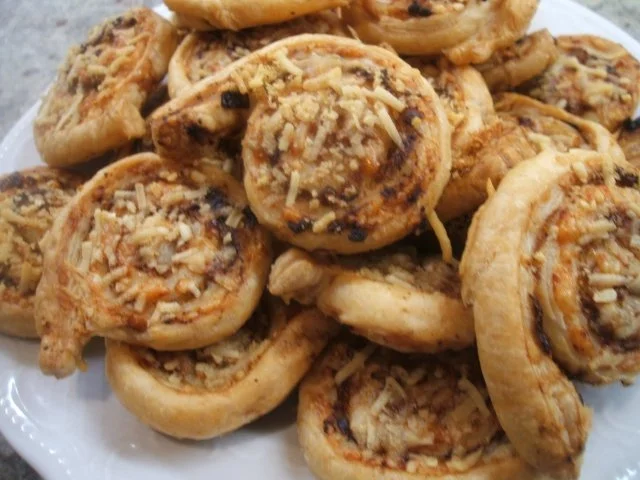 Rezept: Fingerfood: Käs-Schneckers Fingerfood: Käs-Schneckers - Rezept