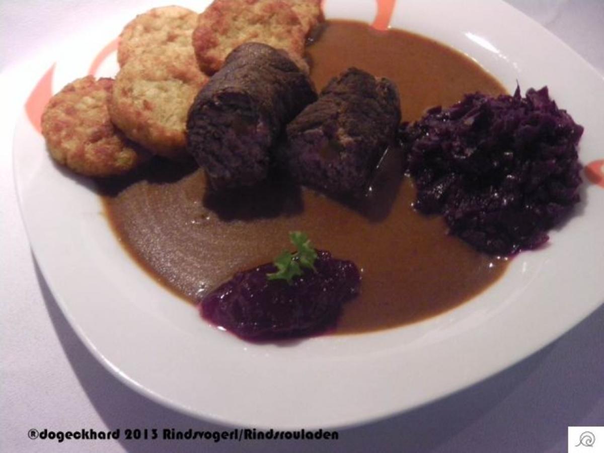 Rinderrouladen in Rotweinsoße - Rezept - kochbar.de