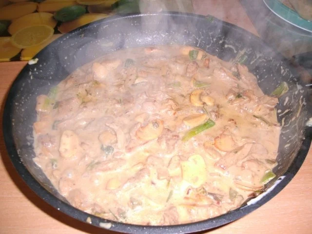 Zwiebelgeschnetzeltes mit Spätzle - Rezept - Bild Nr. 7