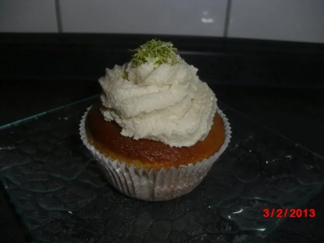 Buttermilch-Muffins mit Limettencreme, - Rezept