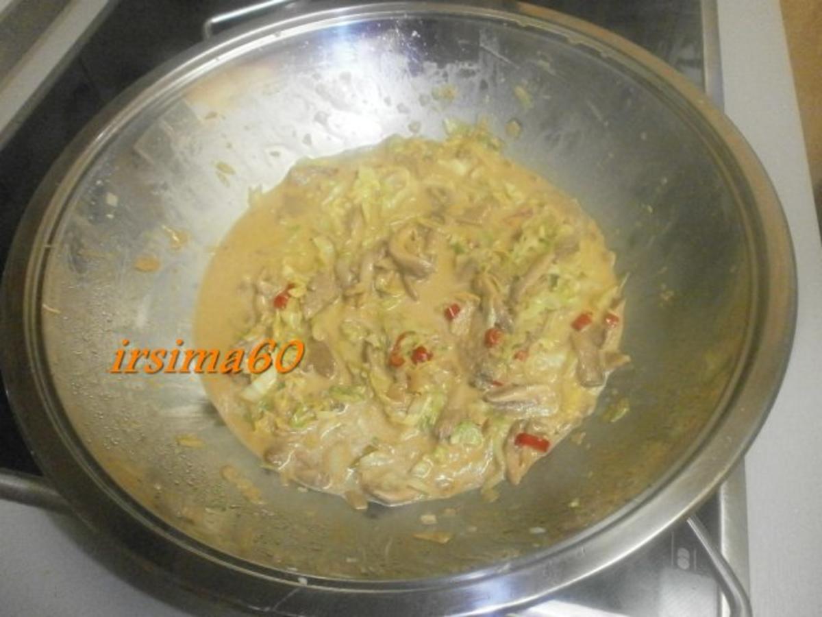 Asiatisch: Austernpilze und Spitzkohl im Wok vereint - Rezept - Bild Nr. 7