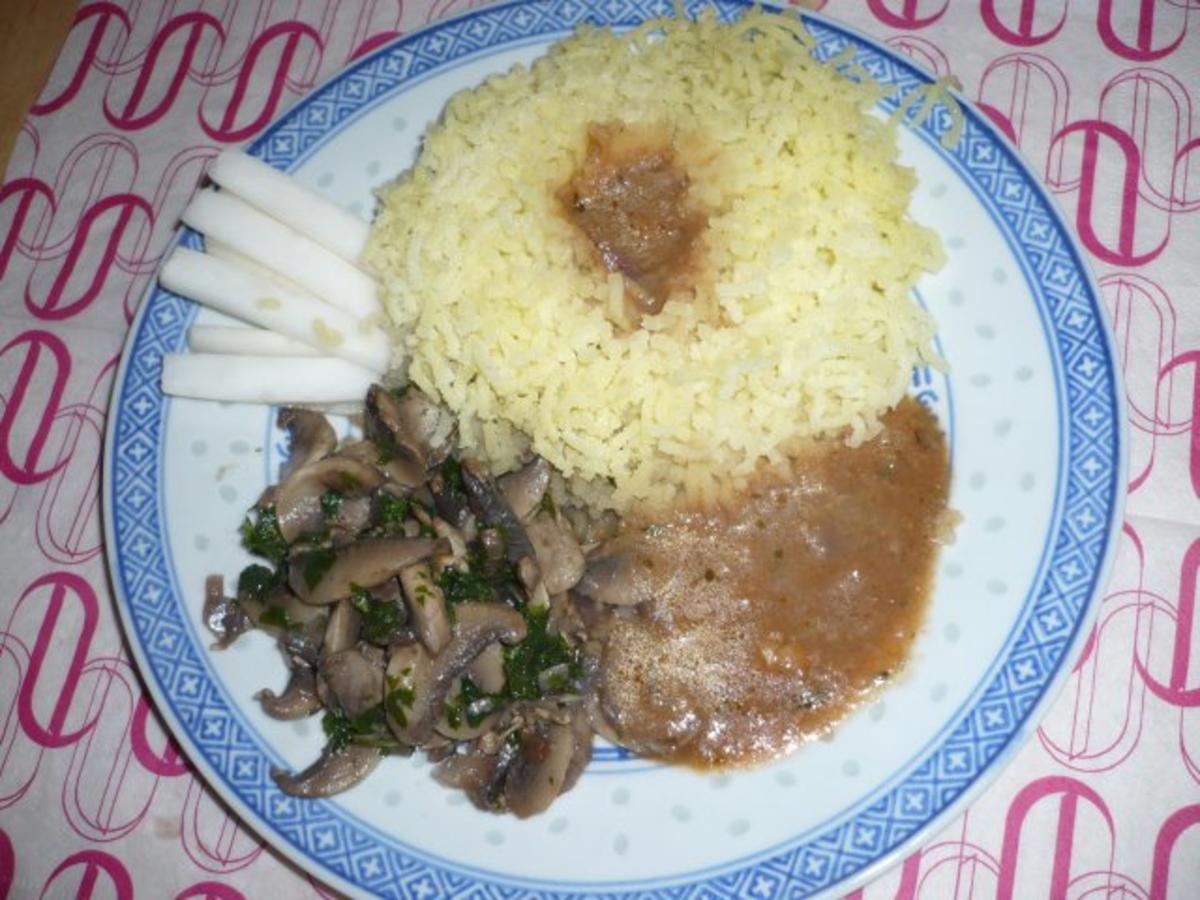 Champignon mit Kartoffelschnee und Pilzsosse - Rezept