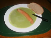 Rezept: Deftige Erbsen Suppe mit Bockwurst Deftige Erbsen Suppe mit Bockwurst - Rezept