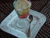 Dreierlei Götterspeise mit Vanillesoße und Konfetti - Rezept