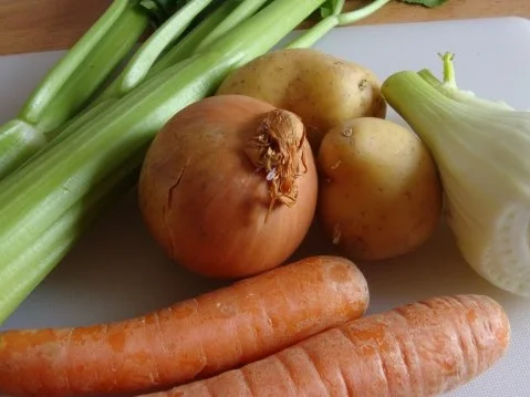Staudenselleriesuppe - Rezept - Bild Nr. 2