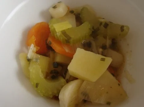 Rezept: Petersilienwurzelcremesuppe Bild Nr. 8 Petersilienwurzelcremesuppe - Rezept - Bild Nr. 8