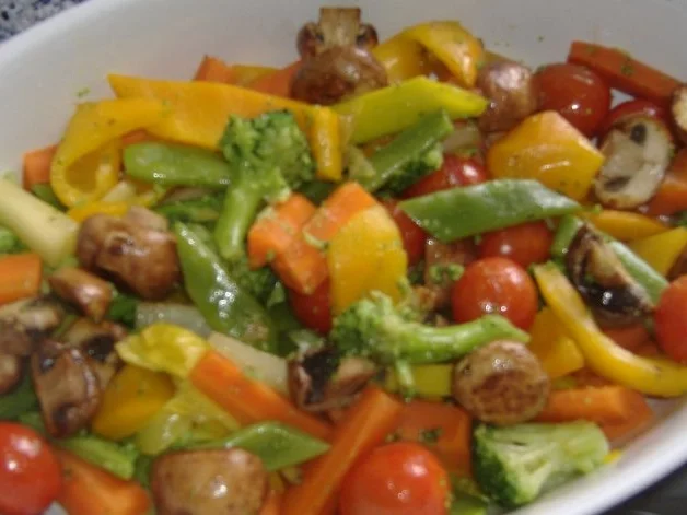 Winterlicher Gemüsesalat mit Gewürzhähnchenbrust - Rezept - Bild Nr. 5