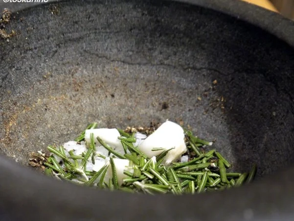 Rezept: Hähnchenbrust im Pancetta-Mantel Bild Nr. 3 Hähnchenbrust im Pancetta-Mantel - Rezept - Bild Nr. 3