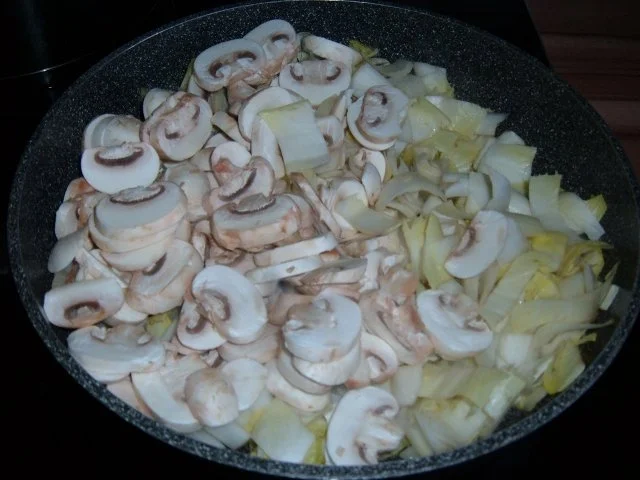 Fleisch : Schweinegeschnetzteltes mit Chicoree - Rezept - Bild Nr. 3