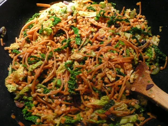 Rezept: AUFLAUF : WIRSING-LINSEN Bild Nr. 2 AUFLAUF : WIRSING-LINSEN - Rezept - Bild Nr. 2