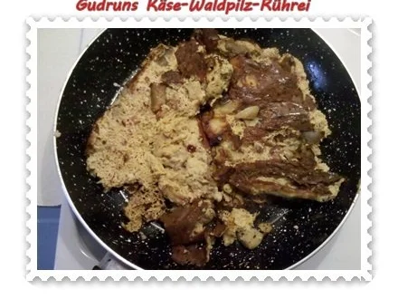 Rezept: Eier: Käse-Waldpilzrührei - Entgiften - Entsäuern - Entschlacken! Bild Nr. 8 Eier: Käse-Waldpilzrührei - Entgiften - Entsäuern - Entschlacken! - Rezept - Bild Nr. 8