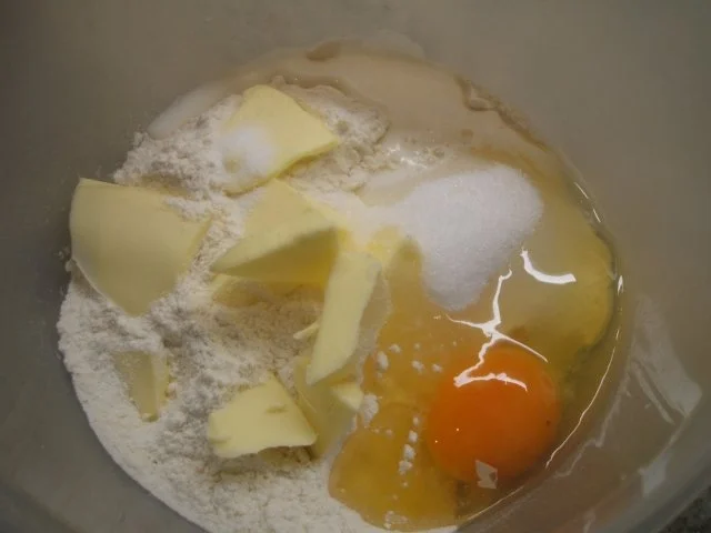 Rezept: Backen: Überraschungs-Muffins Bild Nr. 3 Backen: Überraschungs-Muffins - Rezept - Bild Nr. 3