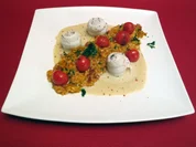 Flusskrebs-Risotto mit Seezungenfiletröllchen und Limetten-Senf-Soße - Rezept