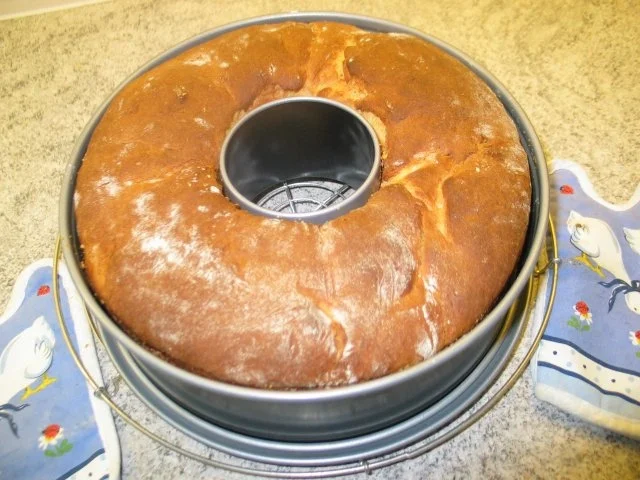 Rezept: Kuchen: Quarkkranz Bild Nr. 11 Kuchen: Quarkkranz - Rezept - Bild Nr. 11