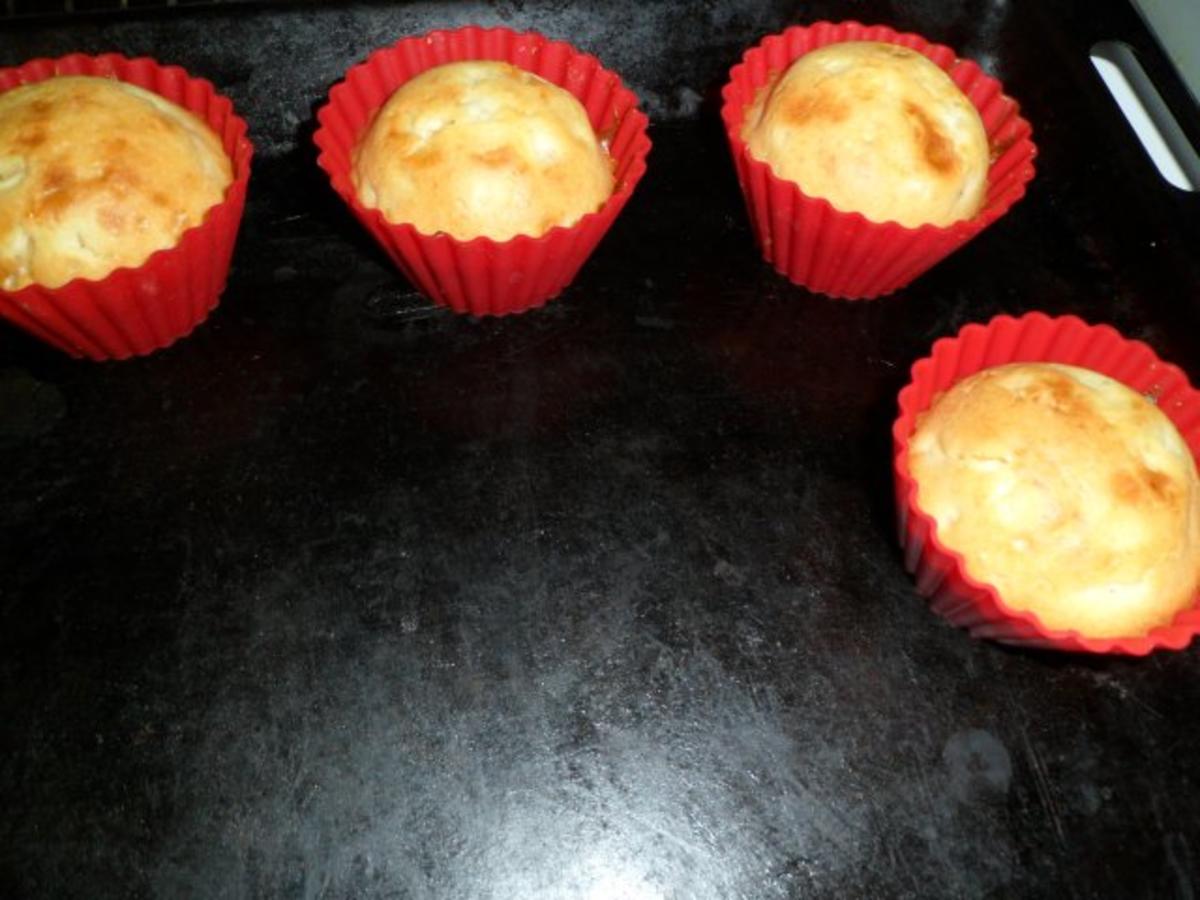 Muffins mit Hüttenkäse - schnell & einfach - Rezept - Bild Nr. 8