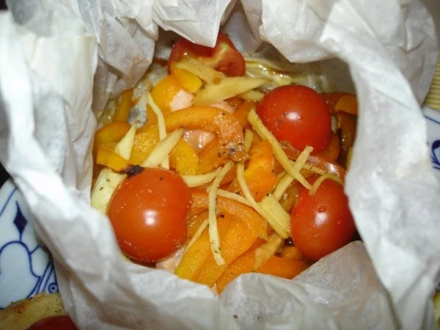 Rezept: Gemüse-Lachs-Päckchen Bild Nr. 7 Gemüse-Lachs-Päckchen - Rezept - Bild Nr. 7