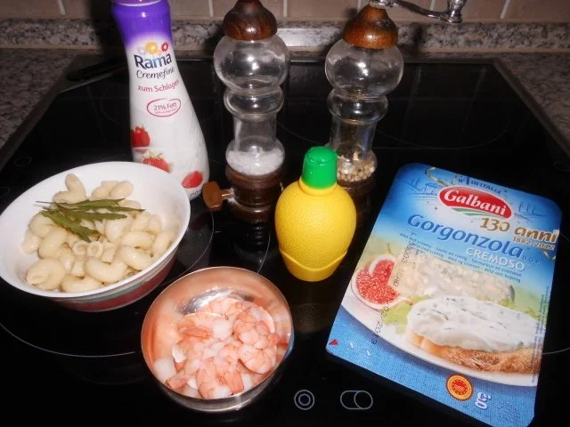 Rezept: Pasta mit Gorgonzola-Garnelen>> Bild Nr. 2 Pasta mit Gorgonzola-Garnelen>> - Rezept - Bild Nr. 2