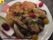 1Pfannengericht: Hühnerfiletspitzen in Pilzsoße à la Gedoc - Rezept