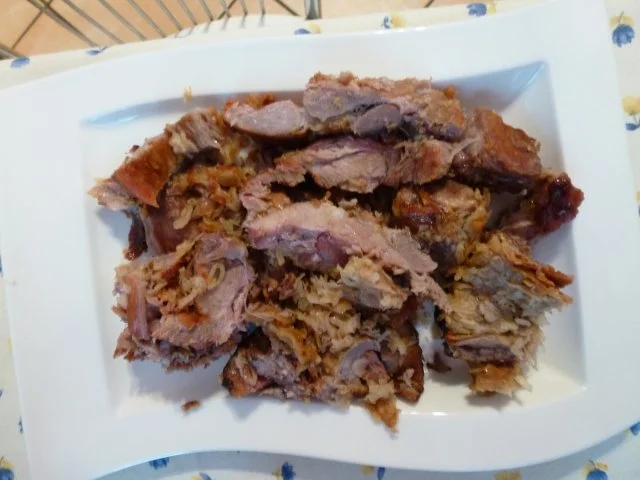 Knobi-Zwiebel-Rollbraten NT Rückwärts gegart mit roter Sauce - Rezept - Bild Nr. 2