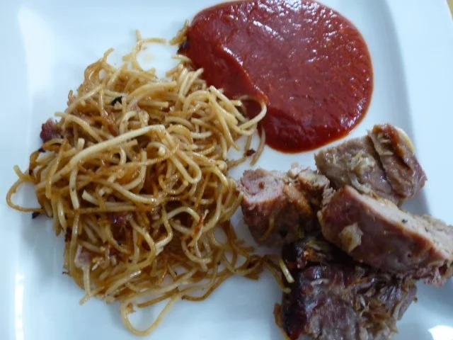 Knobi-Zwiebel-Rollbraten NT Rückwärts gegart mit roter Sauce - Rezept - Bild Nr. 3