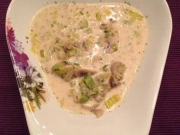 Hackfleisch - Lauch - Suppe - Rezept