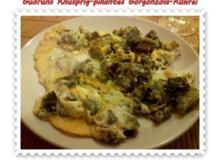 Eier: Knusprig-pikantes Gorgonzola-Rührei - Rezept
