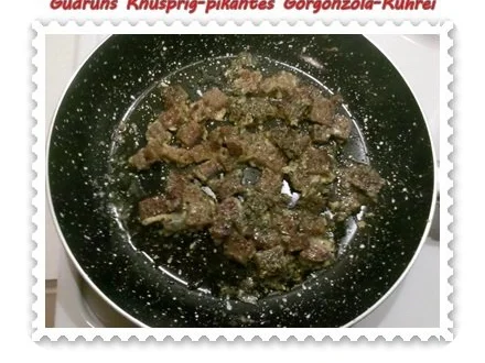 Eier: Knusprig-pikantes Gorgonzola-Rührei - Rezept - Bild Nr. 5