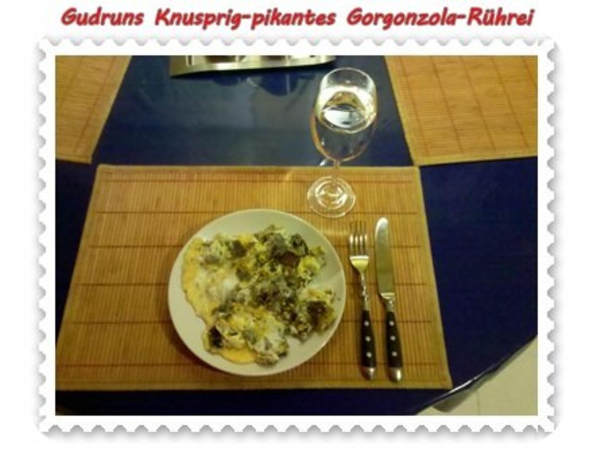 Eier: Knusprig-pikantes Gorgonzola-Rührei - Rezept - Bild Nr. 8