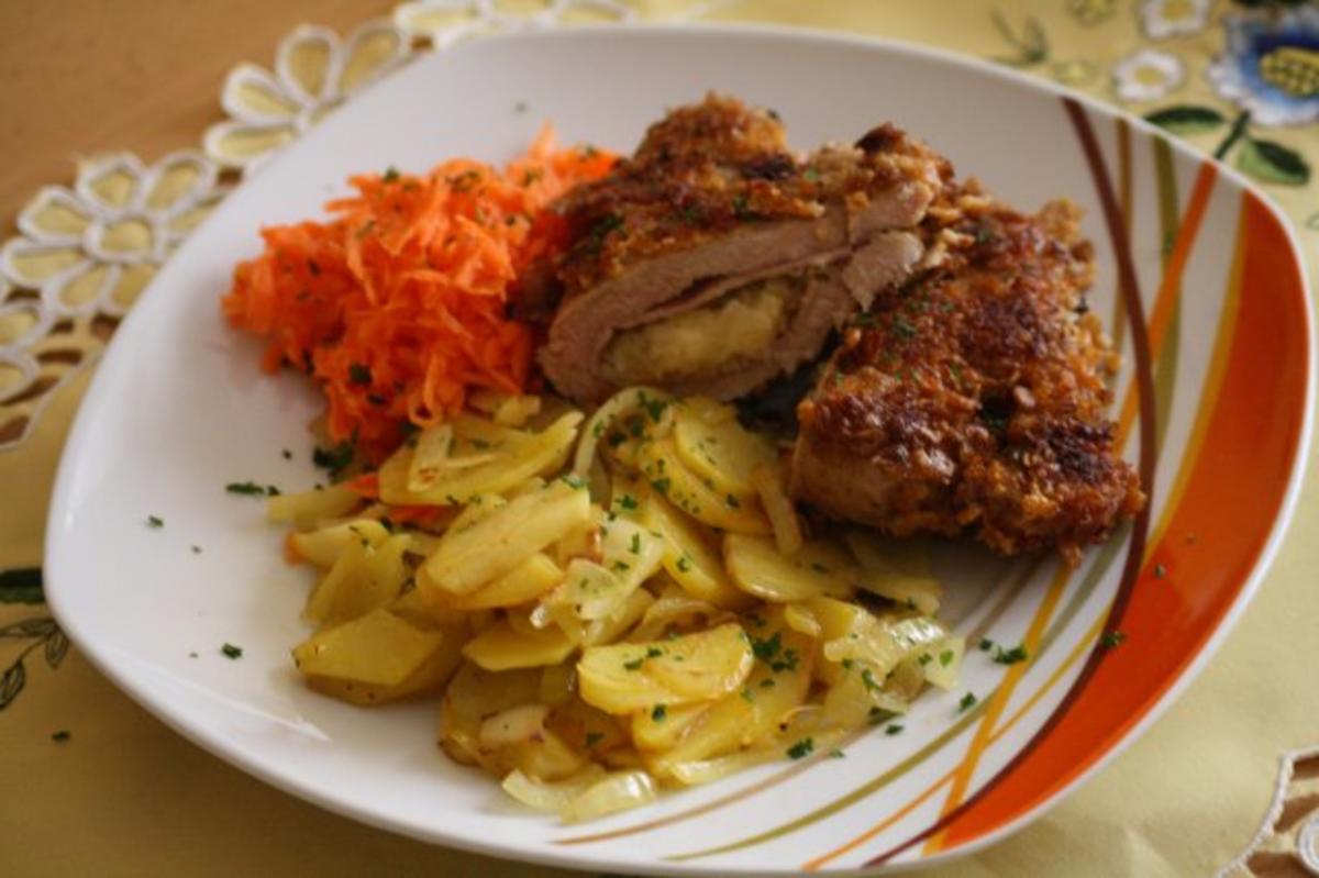 Bilder für Gefüllte Käse-Zwiebel-Schnitzel - Rezept