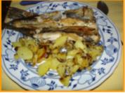 Grüne Heringe mit Bratkartoffeln und Salat - Rezept