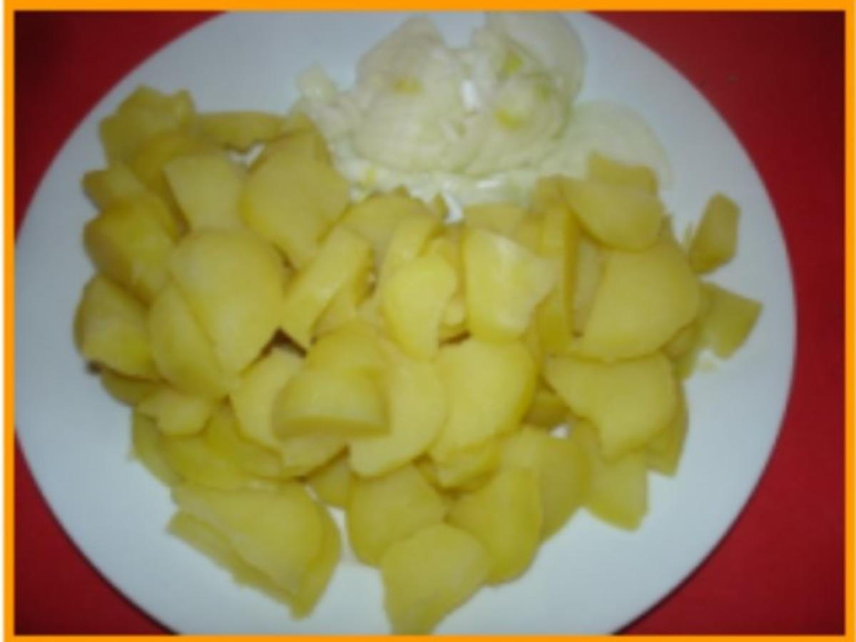 Grüne Heringe mit Bratkartoffeln und Salat - Rezept - Bild Nr. 5