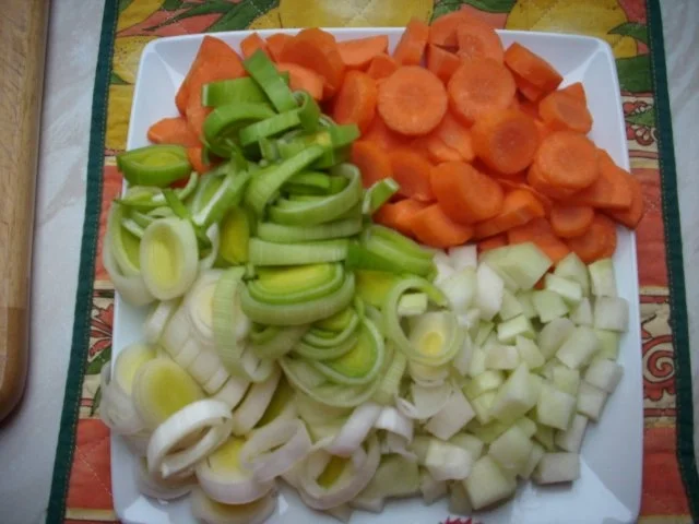 Rezept: WASSODAWAR (oder Eintopf) Bild Nr. 2 WASSODAWAR (oder Eintopf) - Rezept - Bild Nr. 2