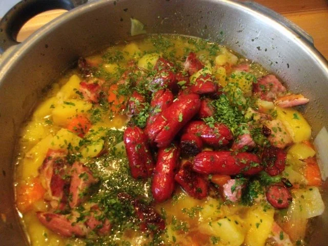 Rezept: Gemüse-Kartoffel-Suppe Bild Nr. 2 Gemüse-Kartoffel-Suppe - Rezept - Bild Nr. 2