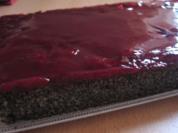 Mohnkuchen mit Kirschglasur - Rezept