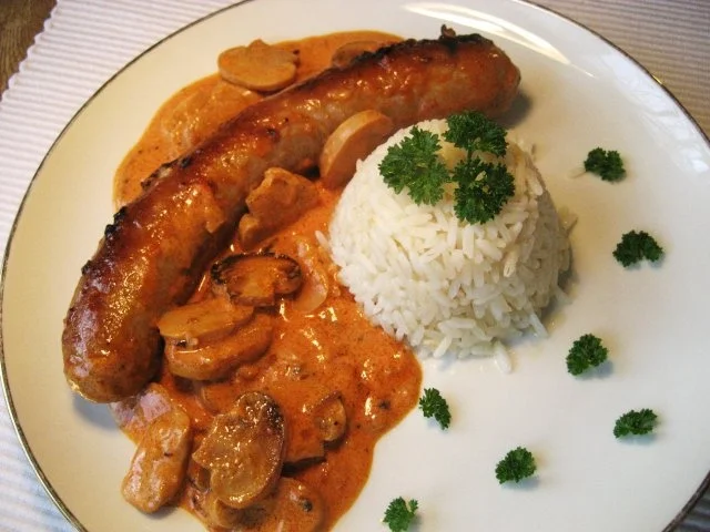 Bratwurst mit Schwips ... - Rezept