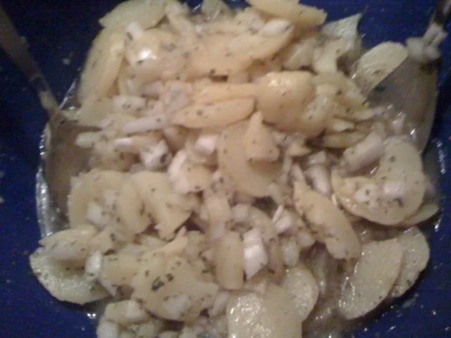 Rezept: Kartoffelsalat nach bayrischer Art Kartoffelsalat nach bayrischer Art - Rezept