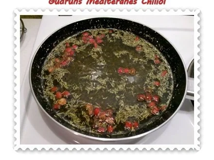 Rezept: Öl: Mediteranes Chiliöl Bild Nr. 6 Öl: Mediteranes Chiliöl - Rezept - Bild Nr. 6