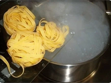 Champignons – Gemüsepfanne mit Tagliatellen - Rezept - Bild Nr. 14