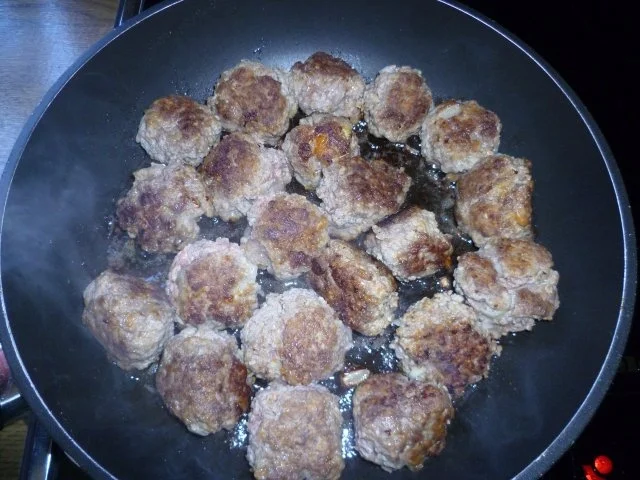 Hackklößchen in Zitronensoße - Rezept - Bild Nr. 5