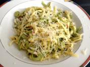 Pasta mit Knoblauch und Frühlingszwiebeln - Rezept