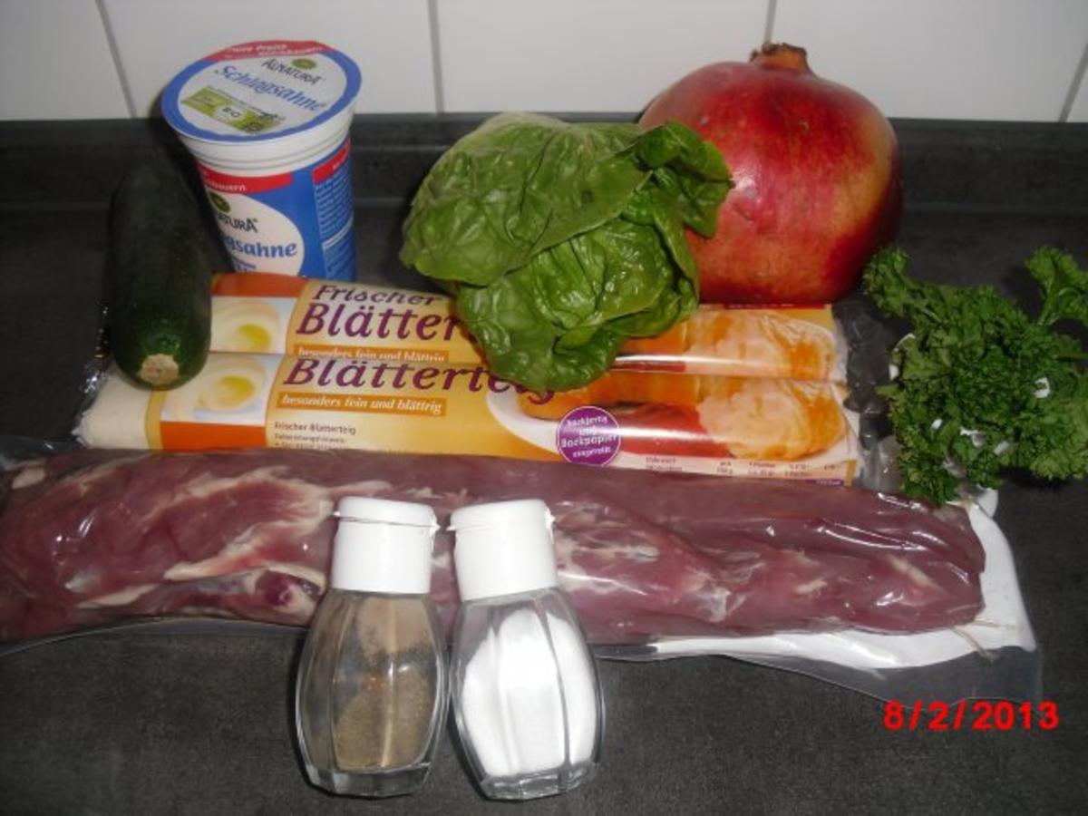 Schweinefilet-Taler mit Zucchini in Blätterteig-Tasche, - Rezept - Bild Nr. 3
