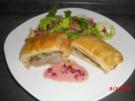 Schweinefilet-Taler mit Zucchini in Blätterteig-Tasche, - Rezept