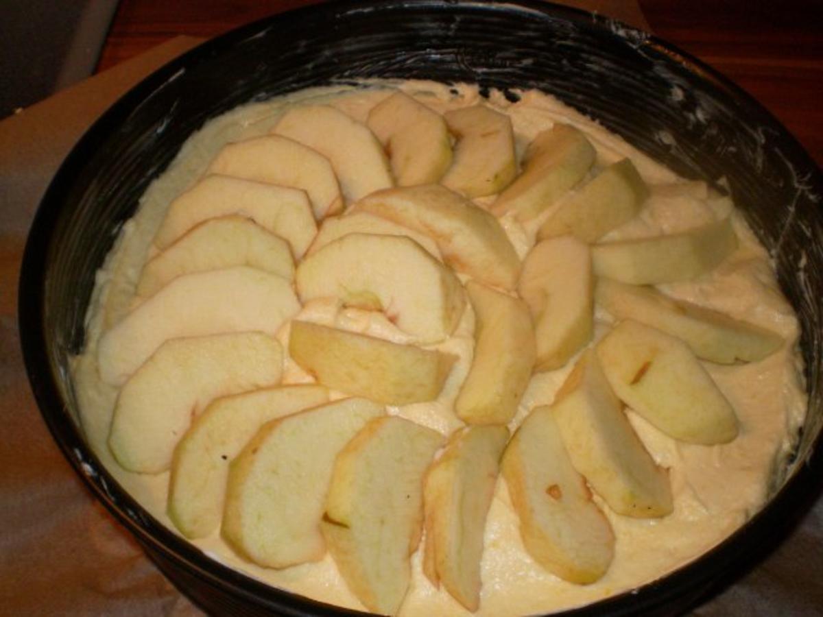 Apfel-Streuselkuchen - Rezept - Bild Nr. 3
