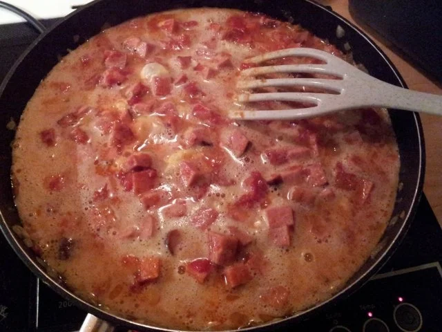 Rezept: Rūhrei mit Leberkäse und Tomaten Bild Nr. 4 Rūhrei mit Leberkäse und Tomaten - Rezept - Bild Nr. 4