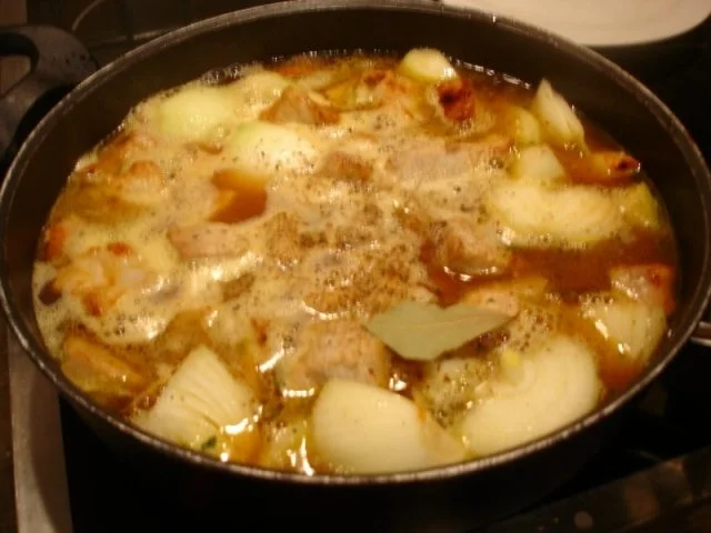 Schweinepfeffer mit Kümmelkartoffeln - Rezept - Bild Nr. 15