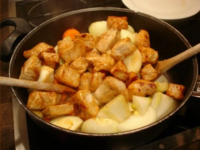 Schweinepfeffer mit Kümmelkartoffeln - Rezept - Bild Nr. 14