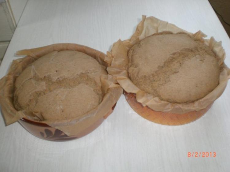 Roggen-Dinkelbrot mit Sauerteig (selbst hergestellt) - Rezept