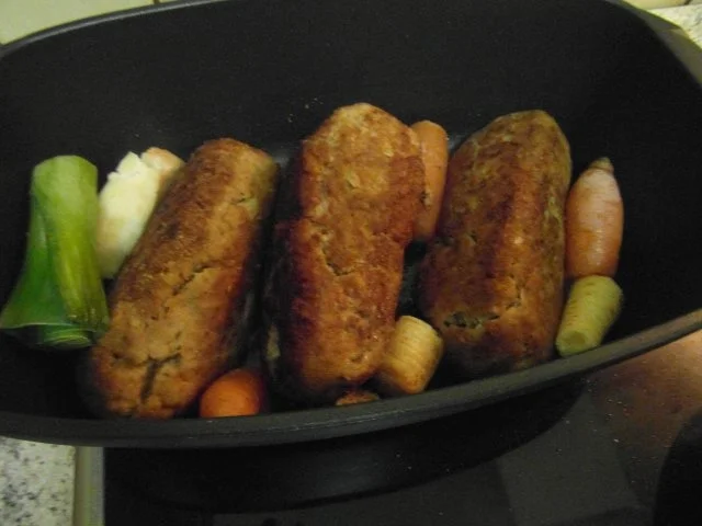 Oma`s "Hackbraten mit süss-saurer Soße" - Rezept - Bild Nr. 4