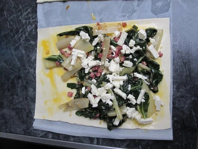 Mangold-Blätterteig-Strudel - Rezept - Bild Nr. 7